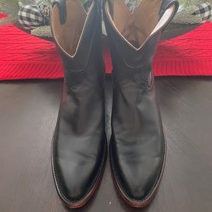 Tecova Penny Black leather boots